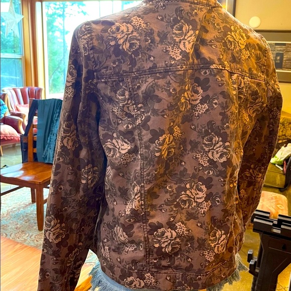 Bandolino denim jacket w/lovely tones of brown cream & grey Size L New, unworn! - Picture 3 of 15